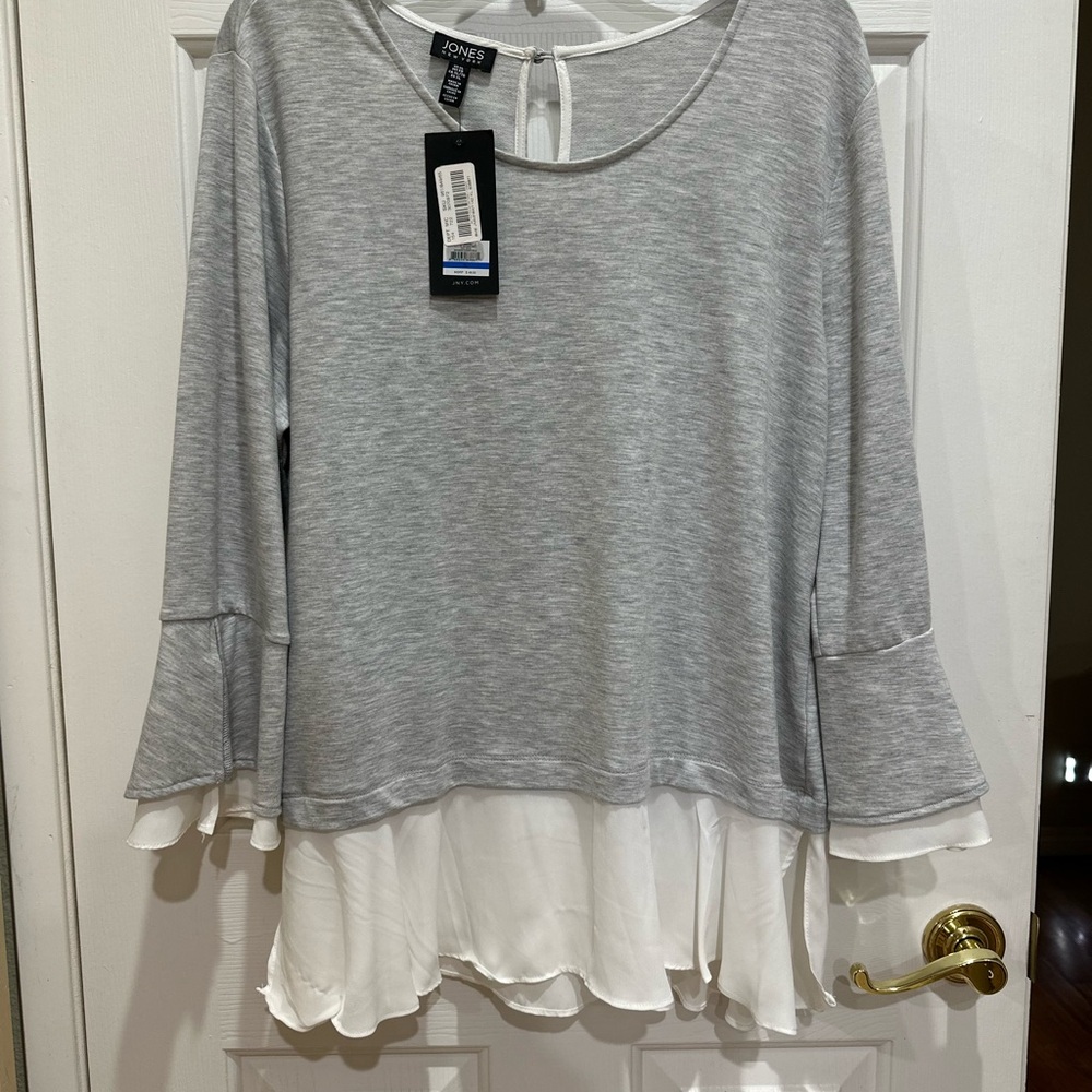 Jones New York Gray and White Layered Blouse